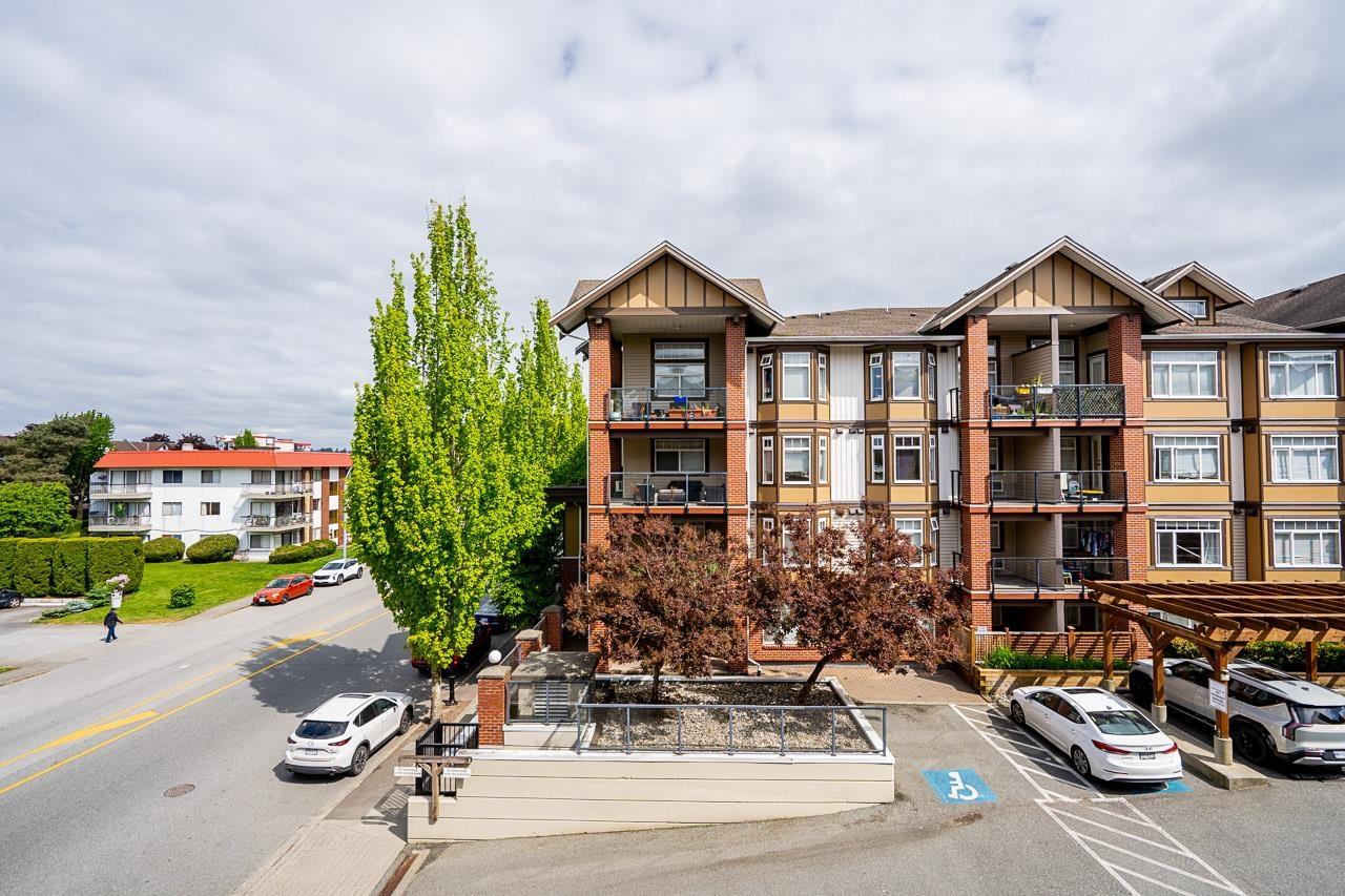 323 5650 201a Street, Langley, British Columbia  V3A 0B3 - Photo 29 - R3121767