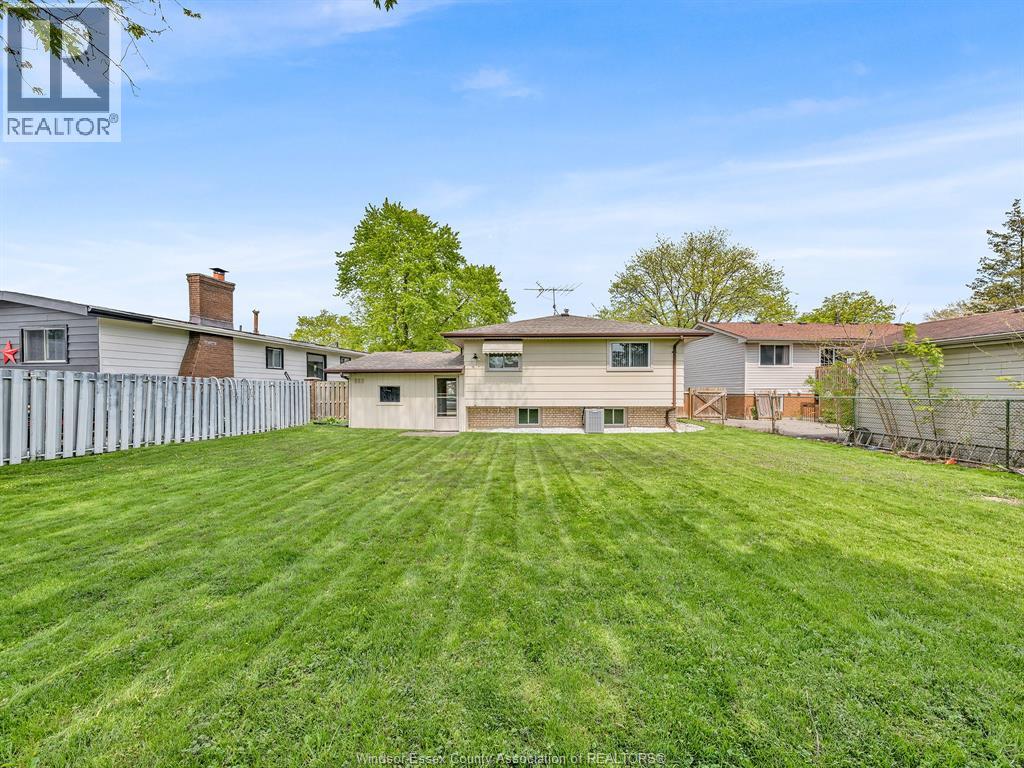 3015 Apple Lane, Windsor, Ontario  N8R 1K7 - Photo 42 - 26010735