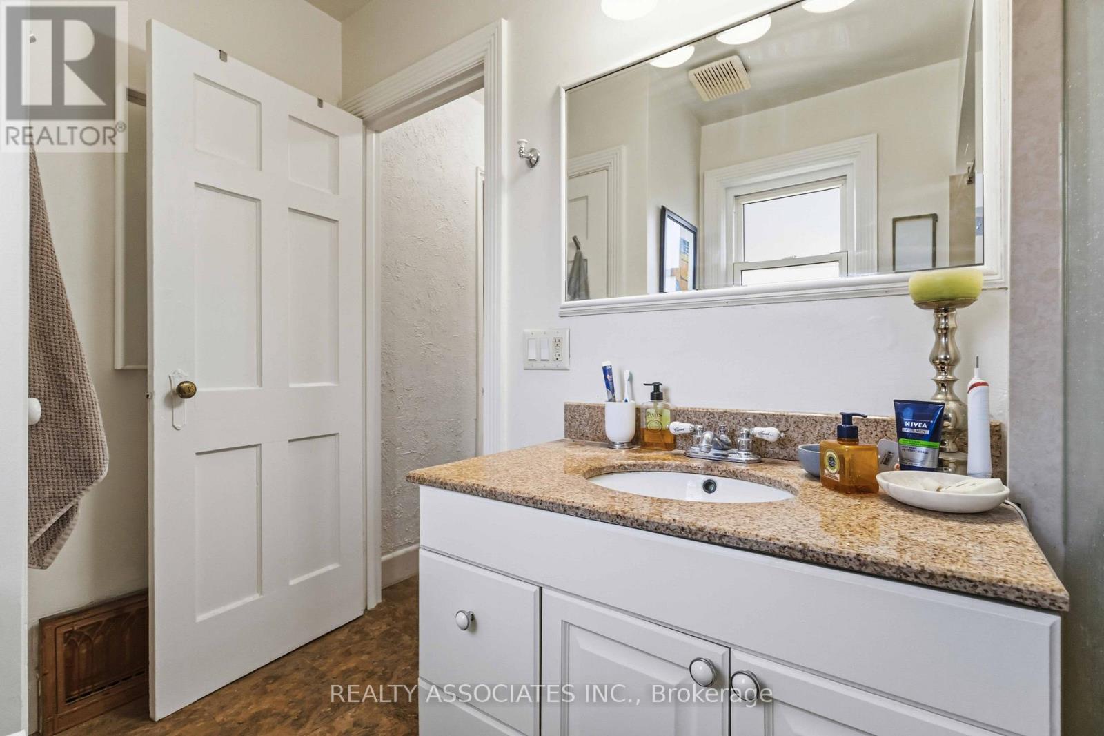 72 Manderley Drive, Toronto, Ontario  M1N 3E9 - Photo 19 - E13060016