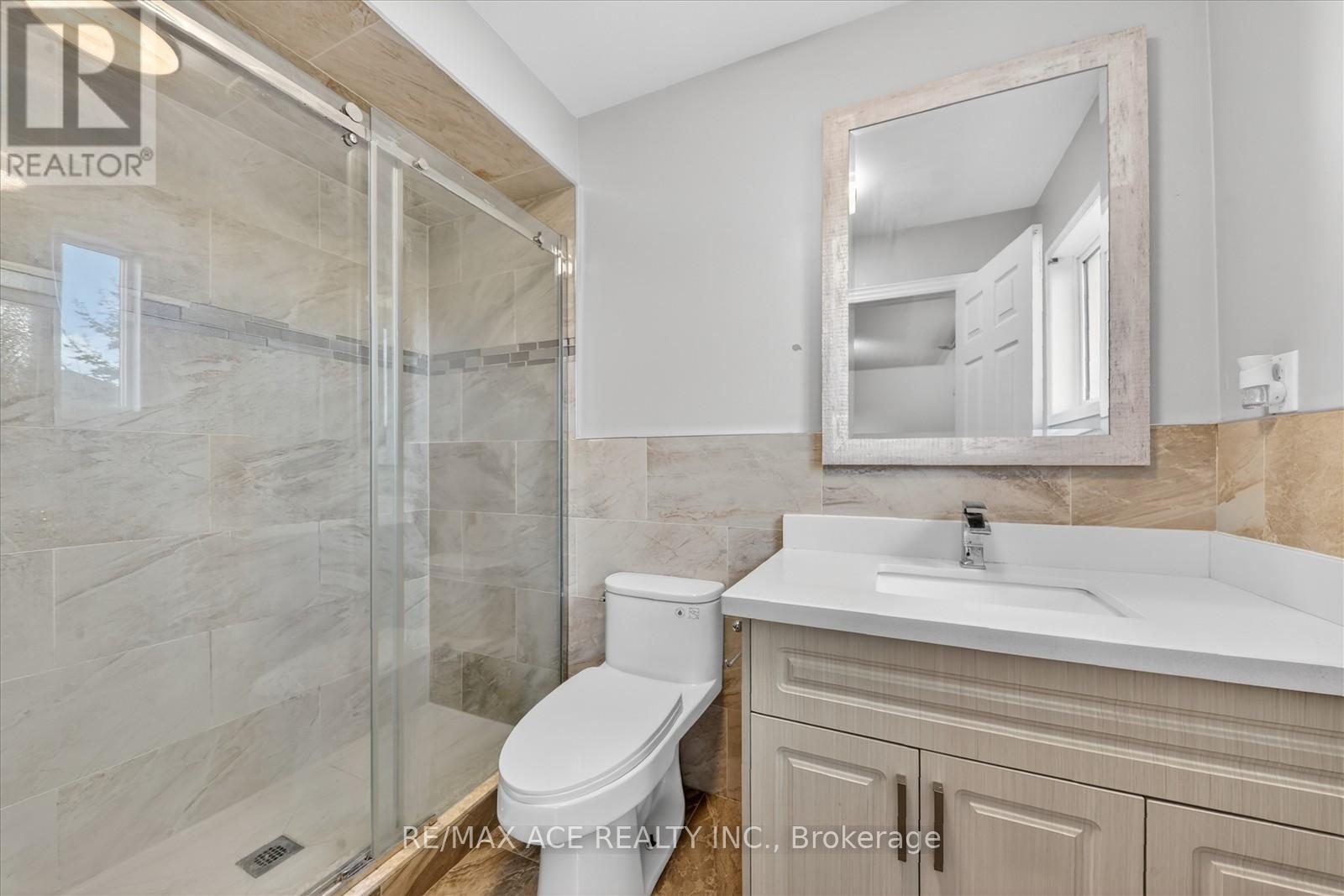 Main - 110 Blue Willow Drive, Vaughan, Ontario  L4L 9E9 - Photo 15 - N12828128