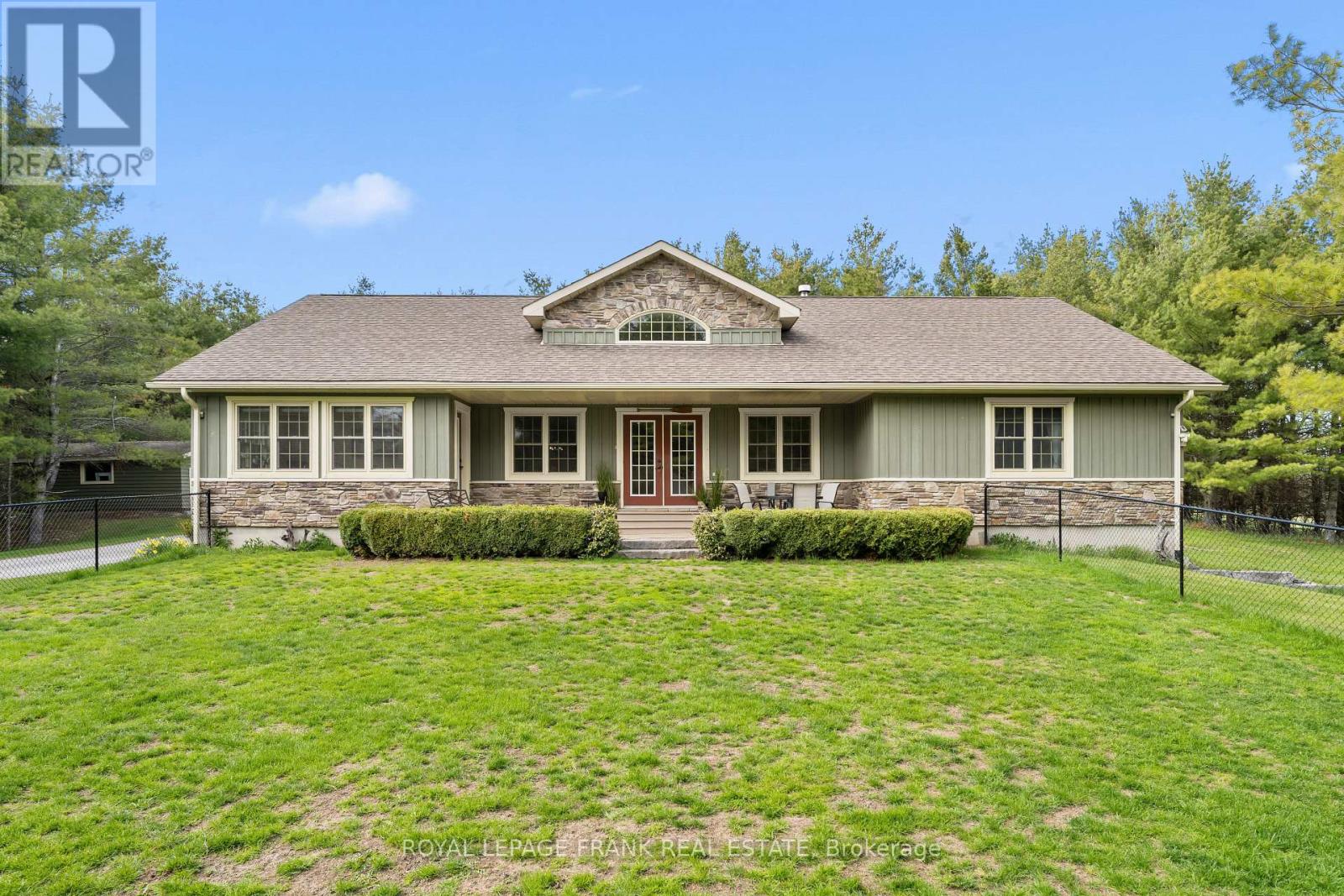 382 LAKEHURST CIRCLE ROAD, Trent Lakes, Ontario