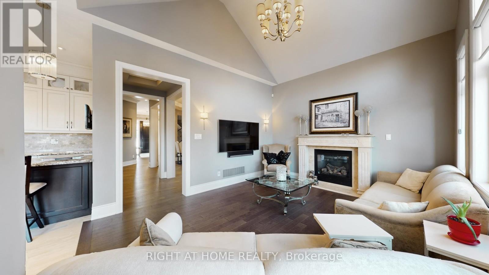 131 Robert Berry Crescent, King, Ontario  L7B 0M3 - Photo 3 - N13111466