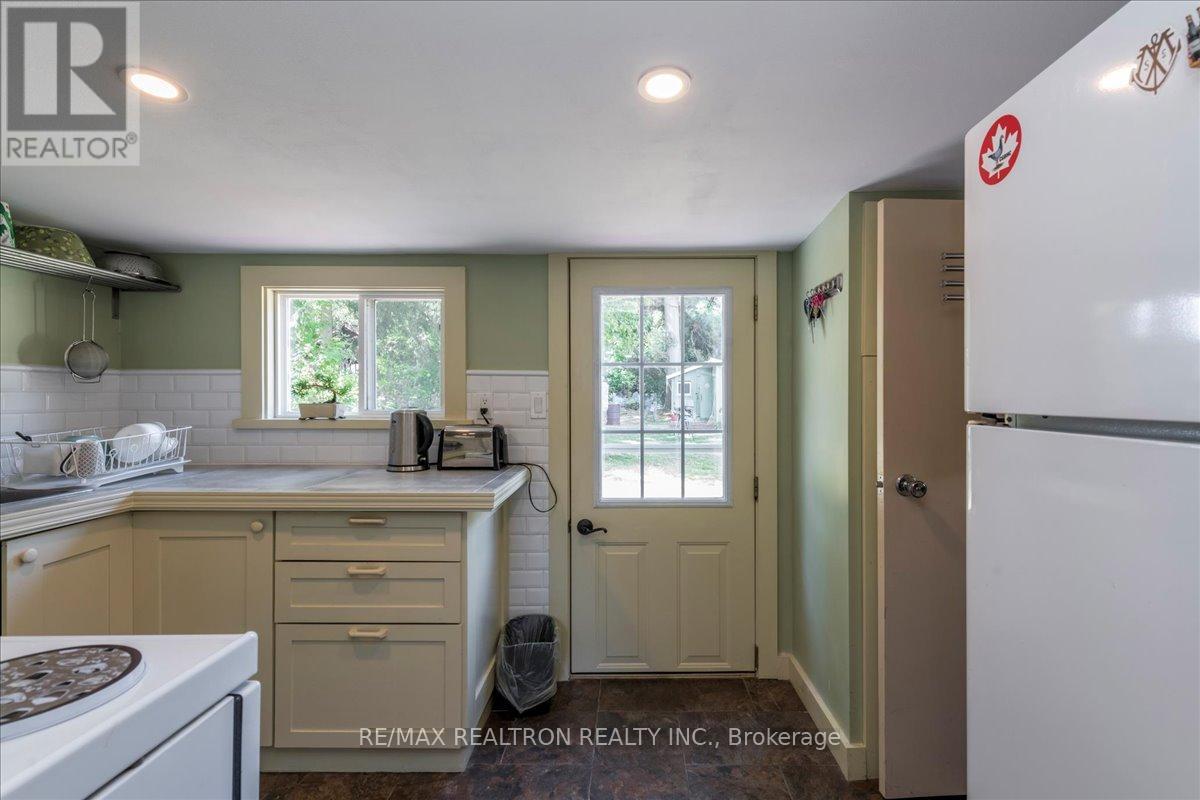 3322 Pleasant Road, Severn, Ontario  L3V 6H3 - Photo 15 - S13111484