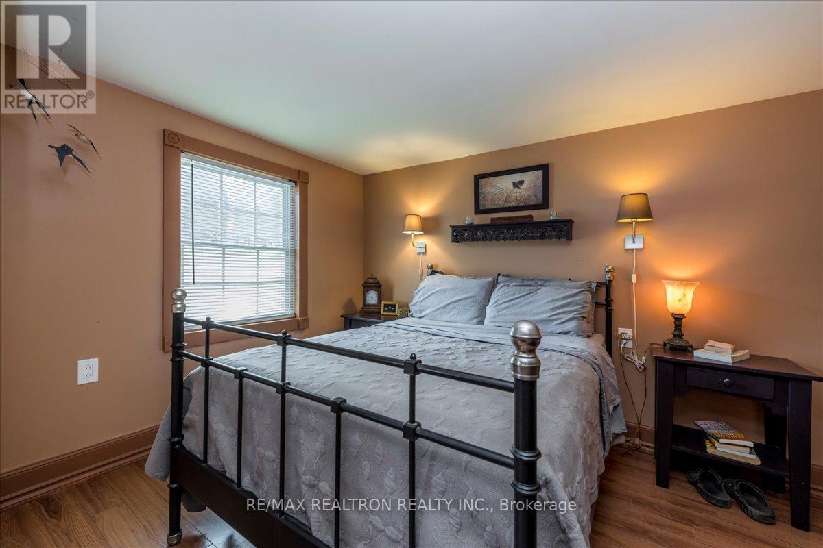 3322 Pleasant Road, Severn, Ontario  L3V 6H3 - Photo 9 - S13111484