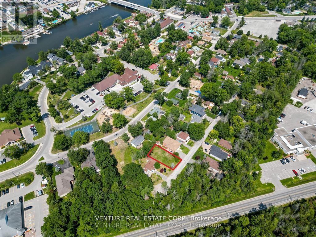 74 Forest Avenue, Wasaga Beach, Ontario  L9Z 2K4 - Photo 13 - S13111614
