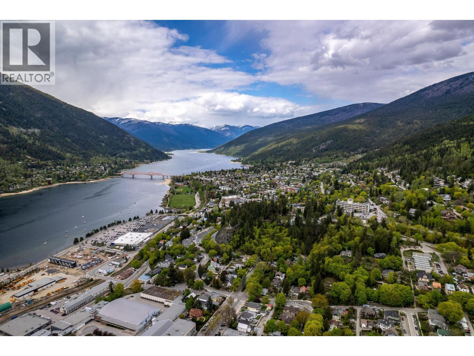 519 Cedar Street, Nelson, British Columbia  V1L 2C2 - Photo 59 - 10382087
