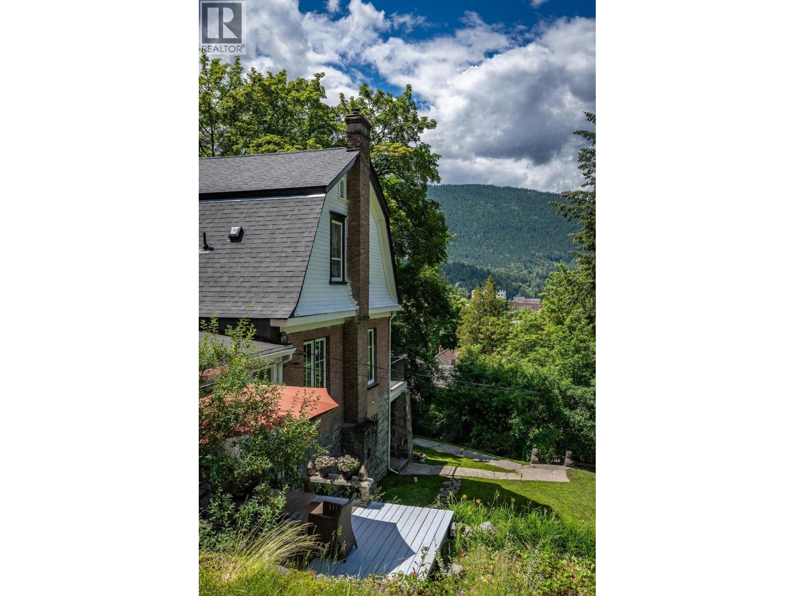 519 Cedar Street, Nelson, British Columbia  V1L 2C2 - Photo 65 - 10382087