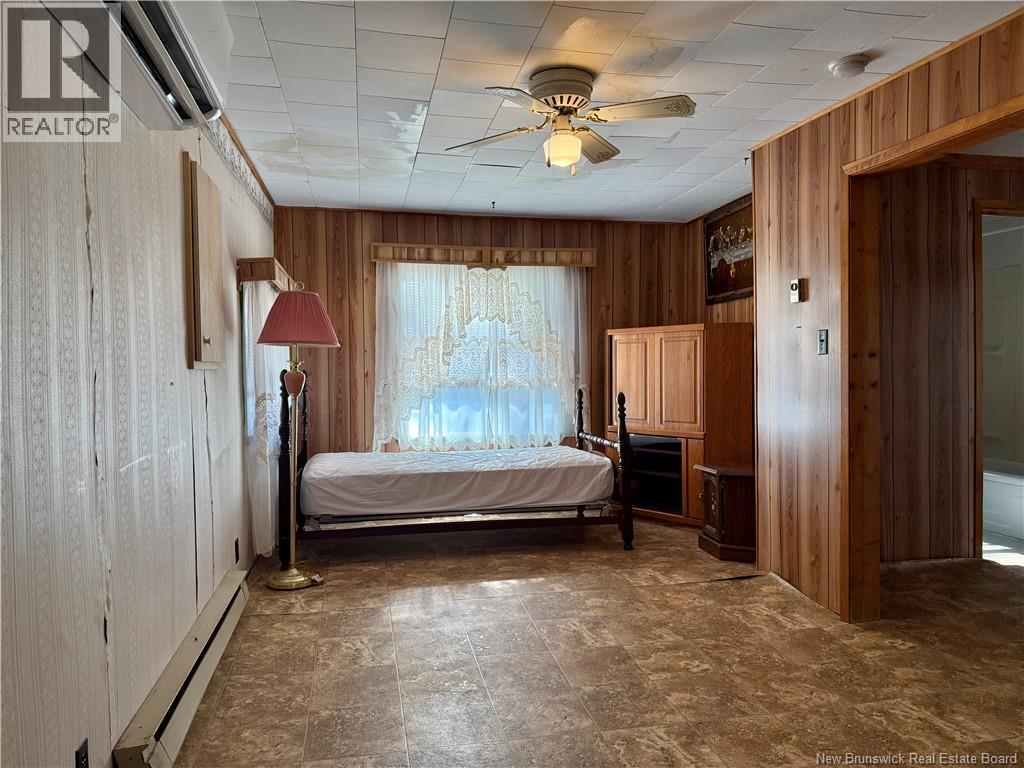 21 Maple Street, Mcadam, New Brunswick  E6J 1W1 - Photo 8 - NB136580