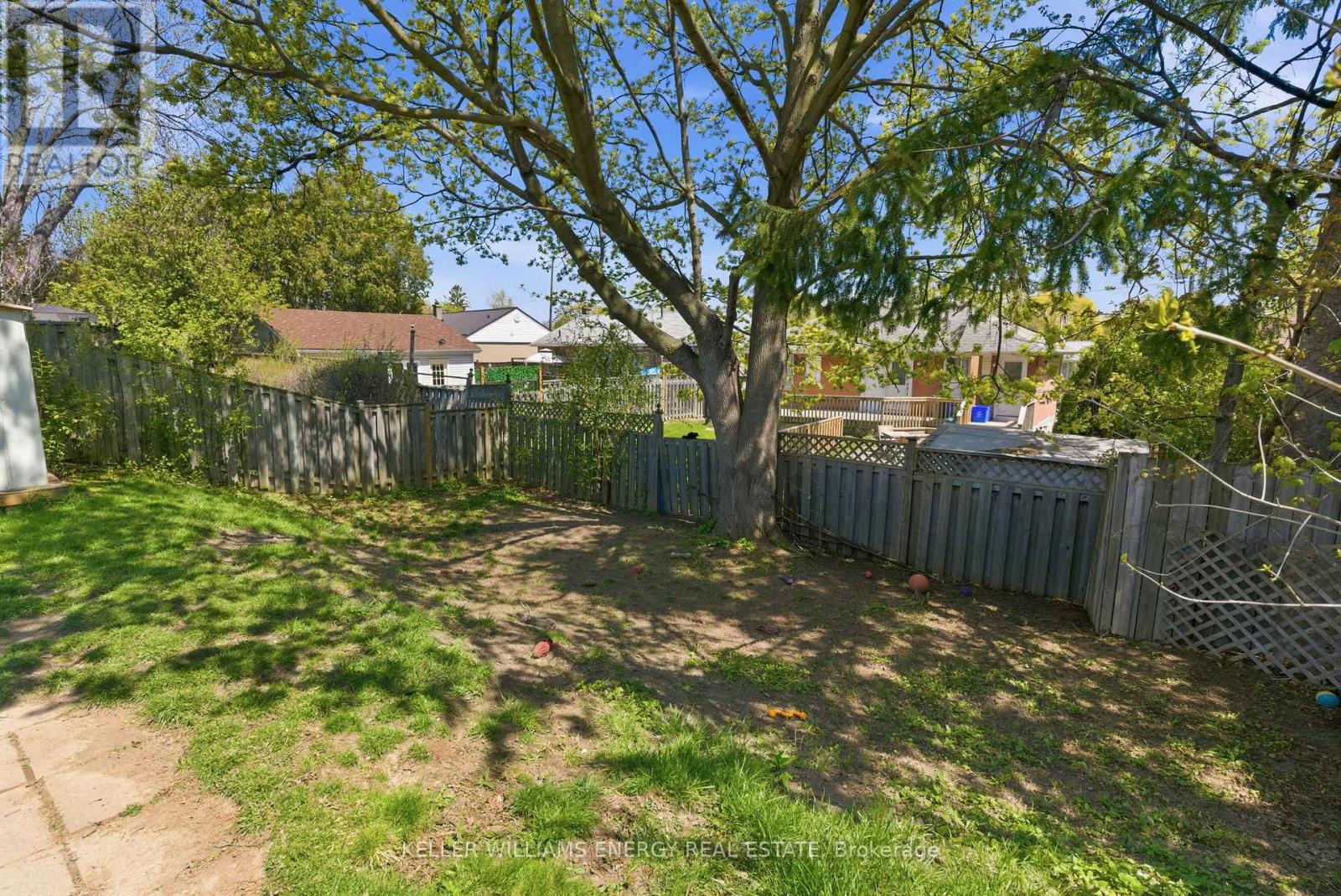 563 Coleridge Street, Oshawa, Ontario  L1H 6S7 - Photo 34 - E13111902