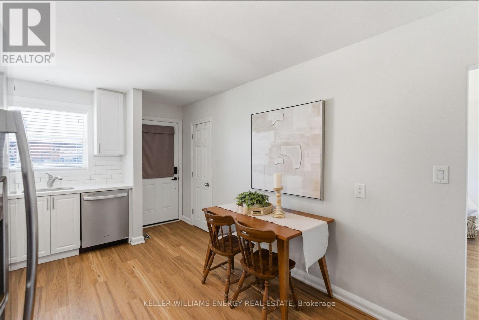 563 Coleridge Street, Oshawa, Ontario  L1H 6S7 - Photo 6 - E13111902