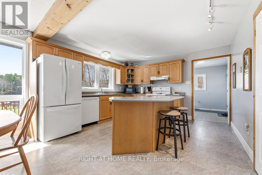 61c Blackfish Bay Rd Road, Madawaska Valley, Ontario  K0J 1L0 - Photo 10 - X13111792