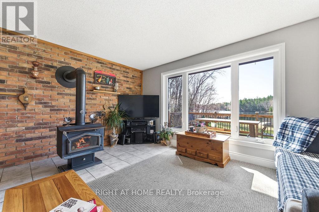 61c Blackfish Bay Rd Road, Madawaska Valley, Ontario  K0J 1L0 - Photo 15 - X13111792
