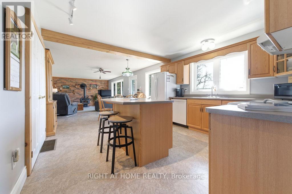 61c Blackfish Bay Rd Road, Madawaska Valley, Ontario  K0J 1L0 - Photo 7 - X13111792