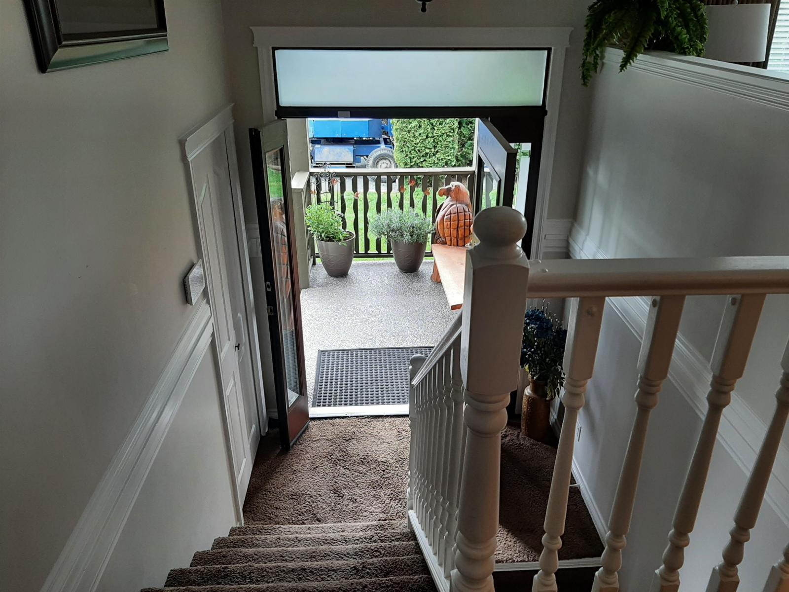 6780 School Lane, Sardis South, Chilliwack, British Columbia  V2R 2C9 - Photo 3 - R3121941