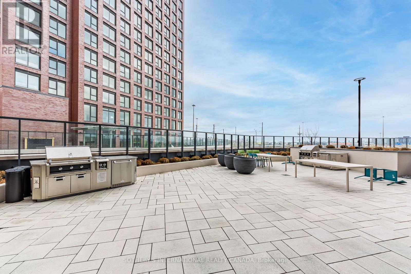 Th#101 - 5 York Garden Way, Toronto, Ontario  M6A 2V1 - Photo 35 - W13111516