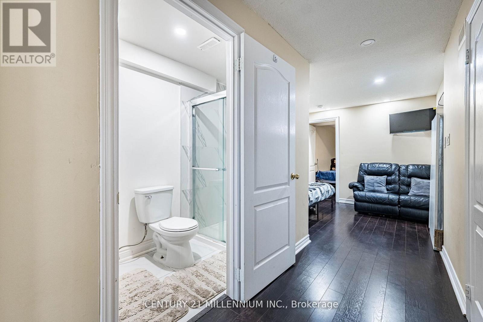 100 Monaco Court, Brampton, Ontario  L7A 1X2 - Photo 43 - W13111526