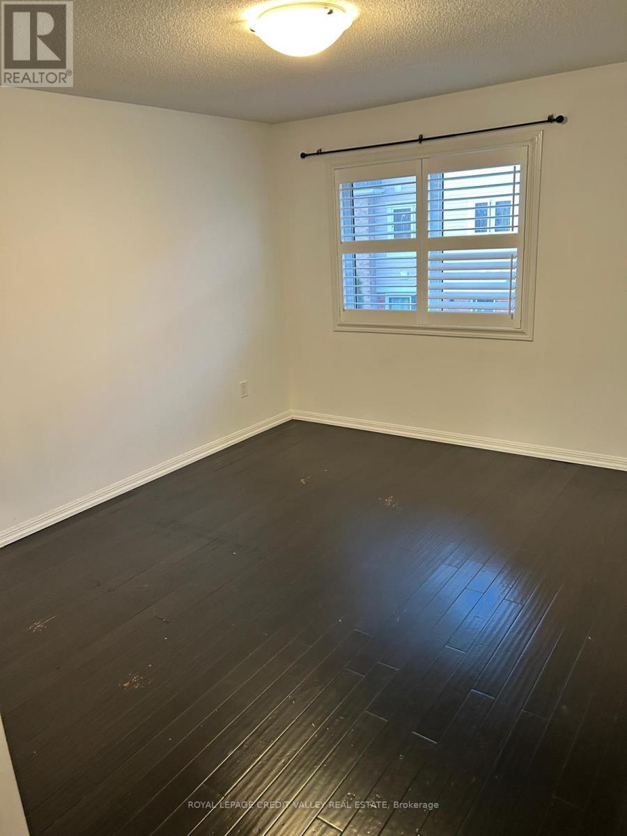 Upper - 29 Robert Parkinson Drive, Brampton, Ontario  L7A 0X6 - Photo 14 - W13111528