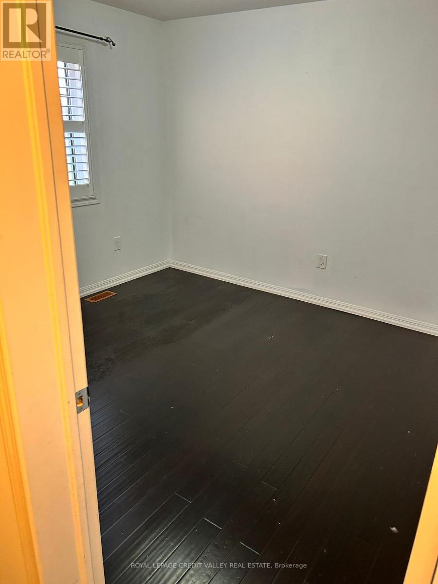 Upper - 29 Robert Parkinson Drive, Brampton, Ontario  L7A 0X6 - Photo 27 - W13111528