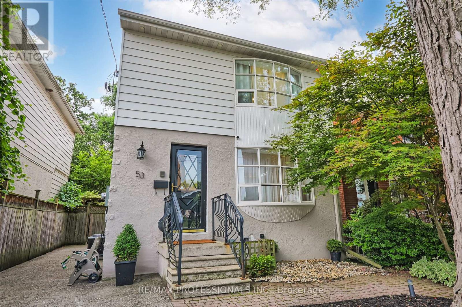53 Tilden Crescent, Toronto, Ontario M9P 1V8 - Photo 7 - W13111596