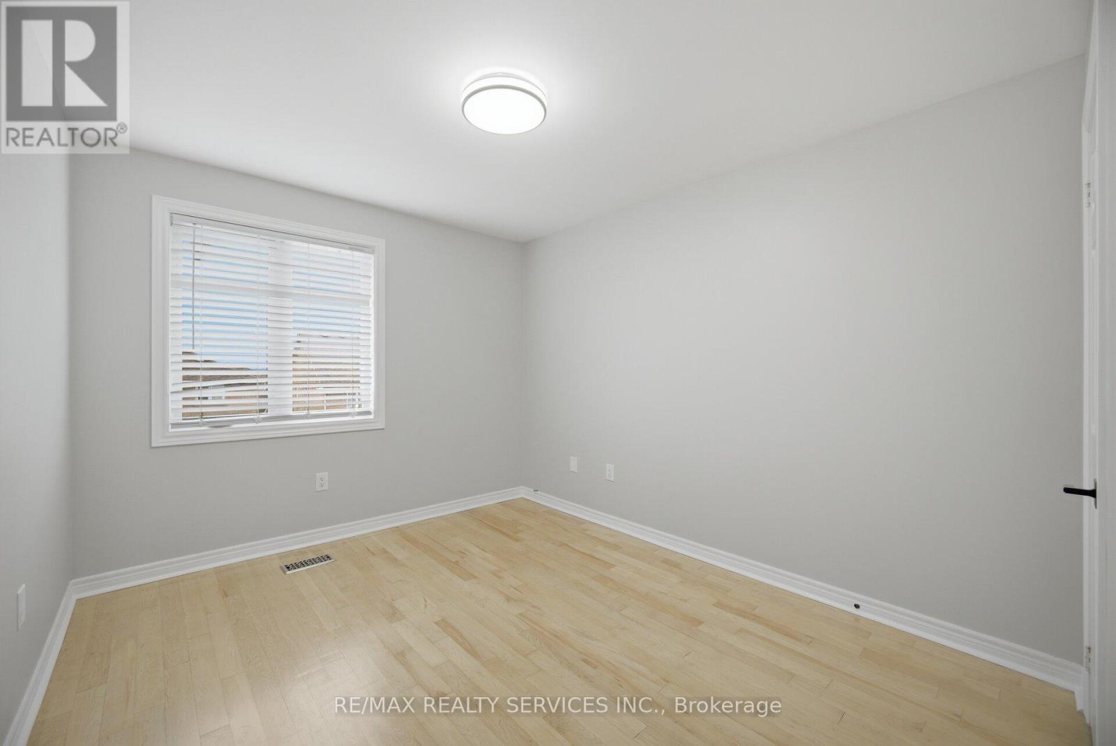 130 Yuile Court, Brampton, Ontario  L6Y 5J5 - Photo 33 - W13111670