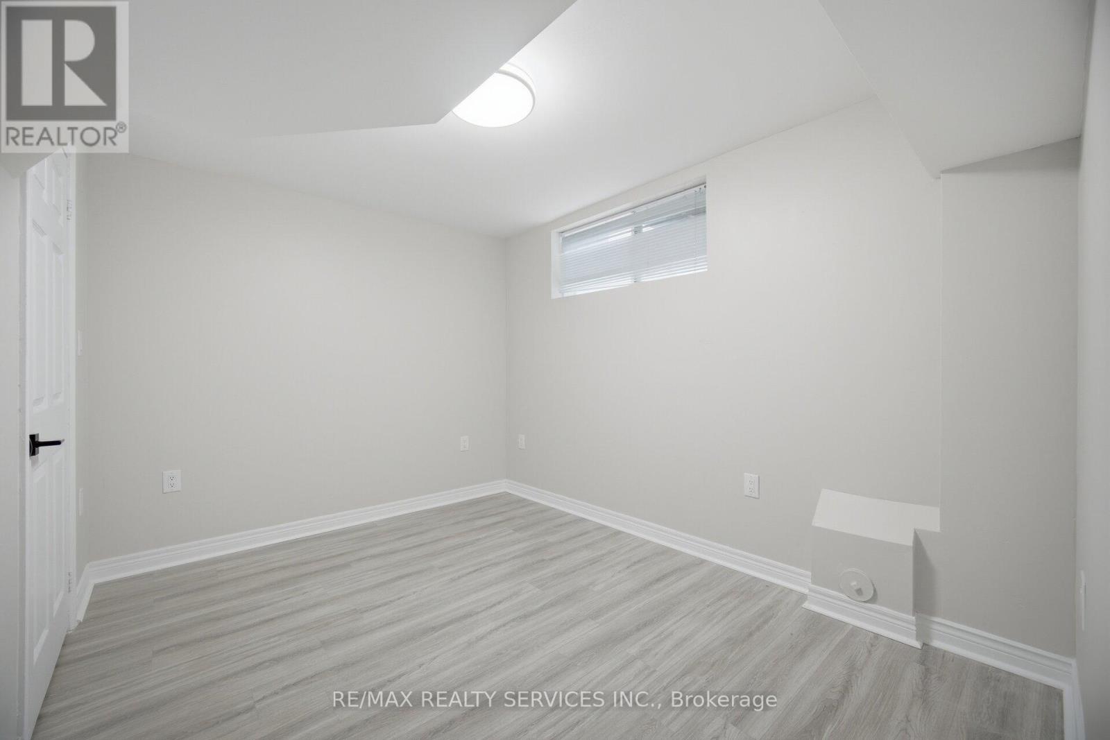 130 Yuile Court, Brampton, Ontario  L6Y 5J5 - Photo 43 - W13111670