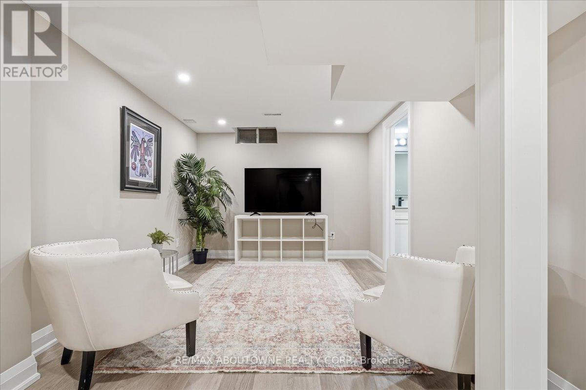 1399 Cobbler Lane, Oakville, Ontario  L6M 3C1 - Photo 39 - W13111750