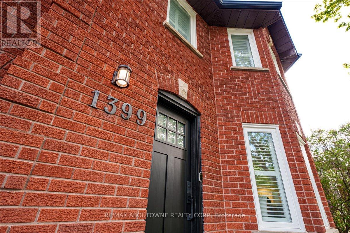 1399 Cobbler Lane, Oakville, Ontario  L6M 3C1 - Photo 4 - W13111750