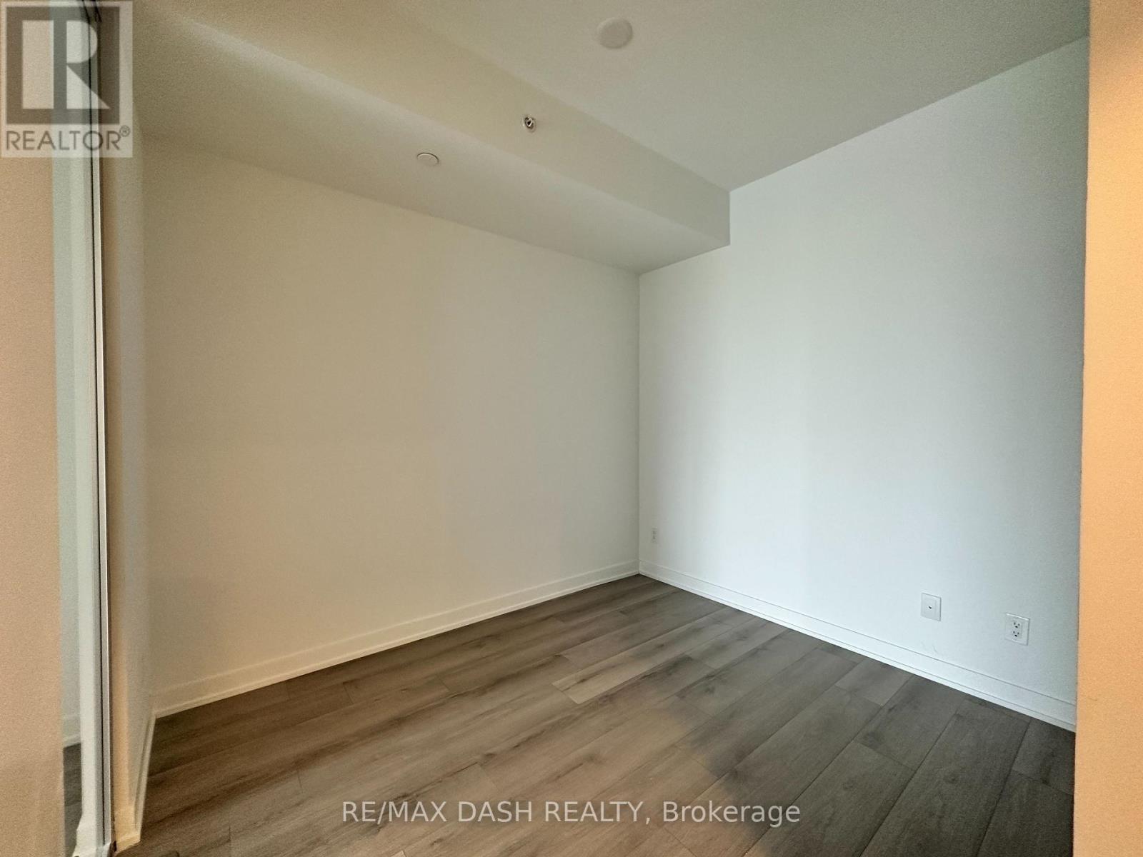 Unknown Address, ,    - Photo 5 - W13111780