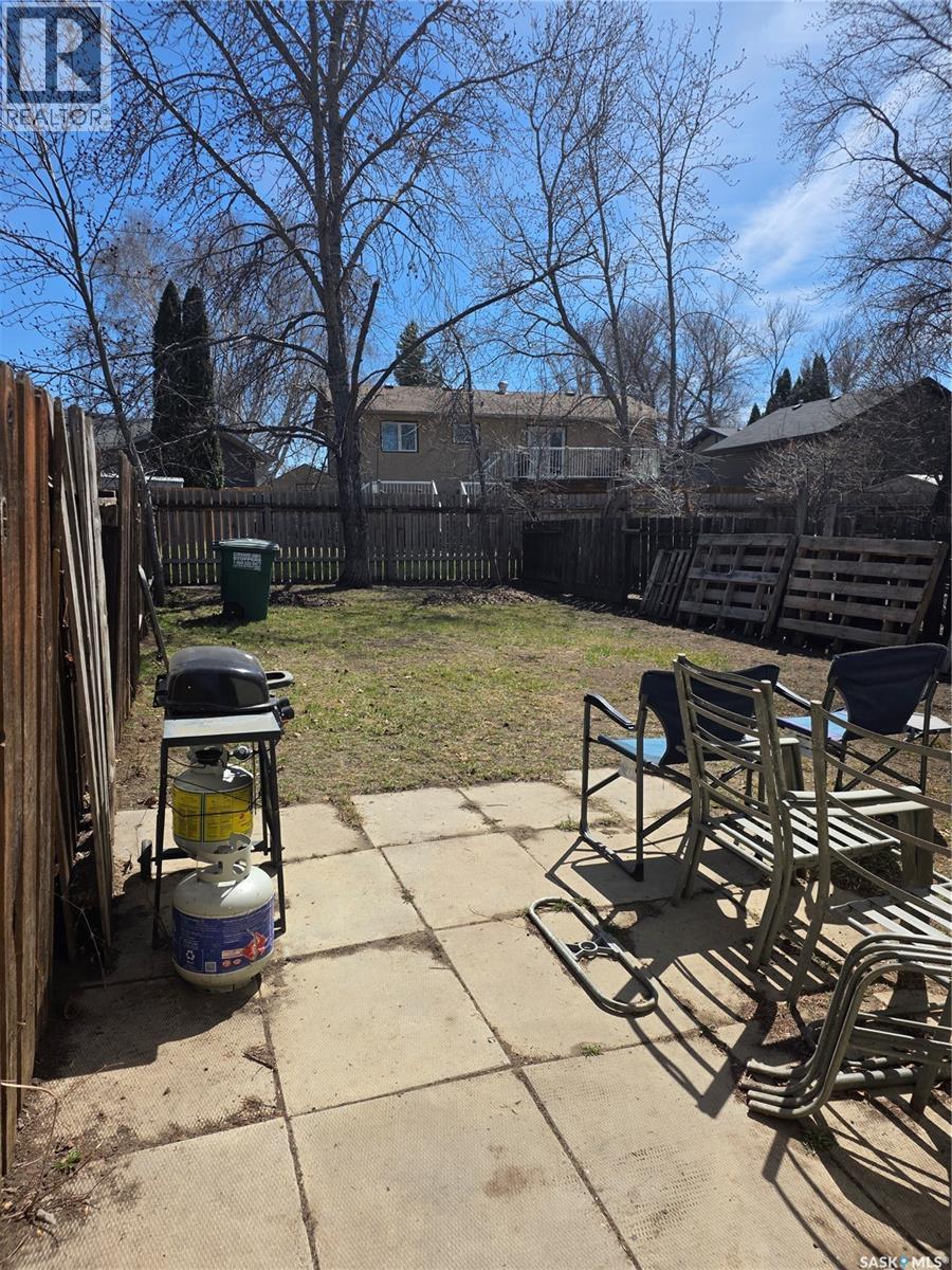 3615-3617 Fairlight Drive, Saskatoon, Saskatchewan  S7M 4L7 - Photo 17 - SK035570