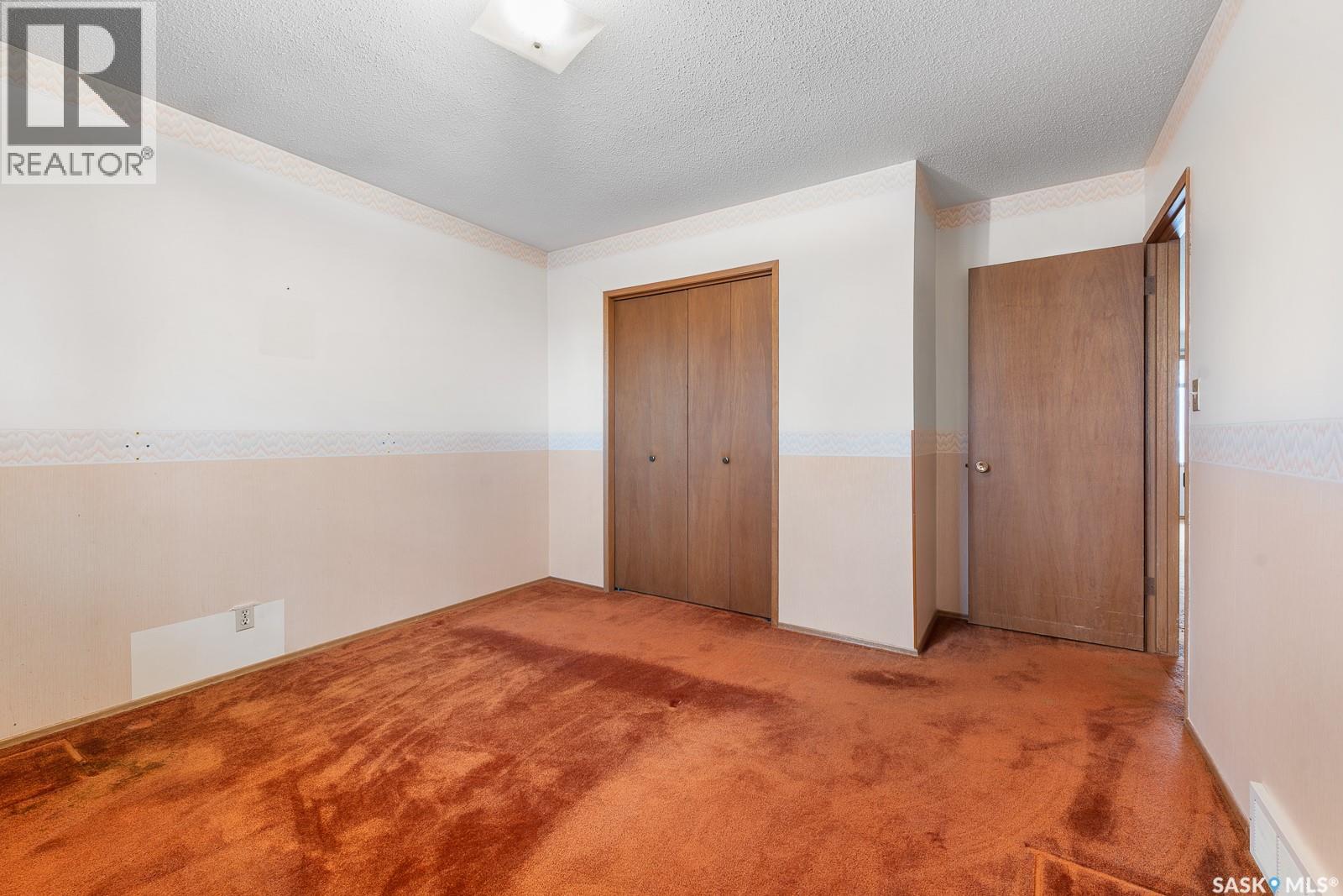 1426 Southam Street, Regina, Saskatchewan  S4T 6T7 - Photo 11 - SK035526