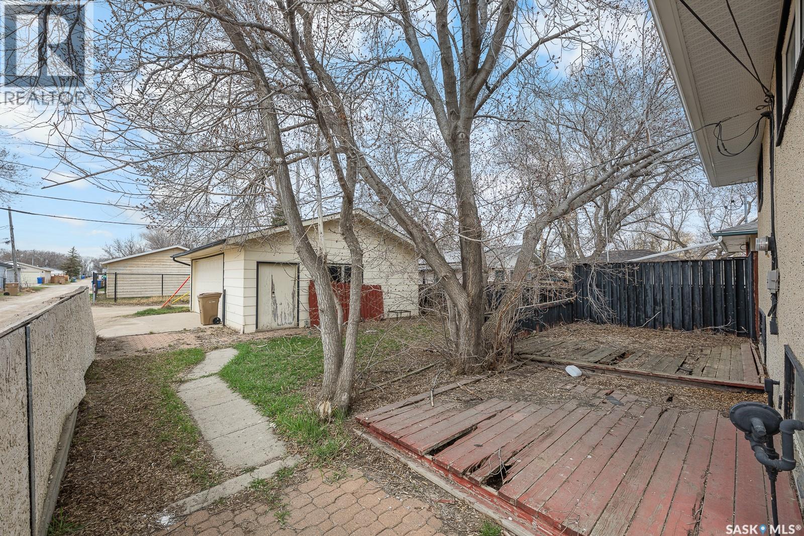 1426 Southam Street, Regina, Saskatchewan  S4T 6T7 - Photo 20 - SK035526