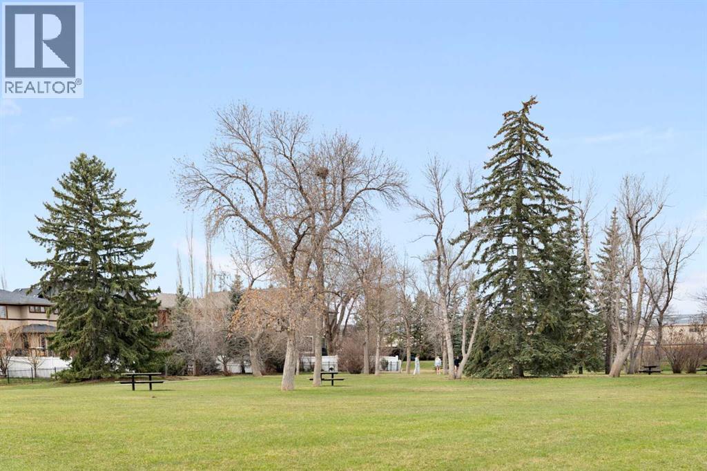 30 Mike Ralph Way SW, Calgary, Alberta T3E 0H8 - Photo 29 - A2307454