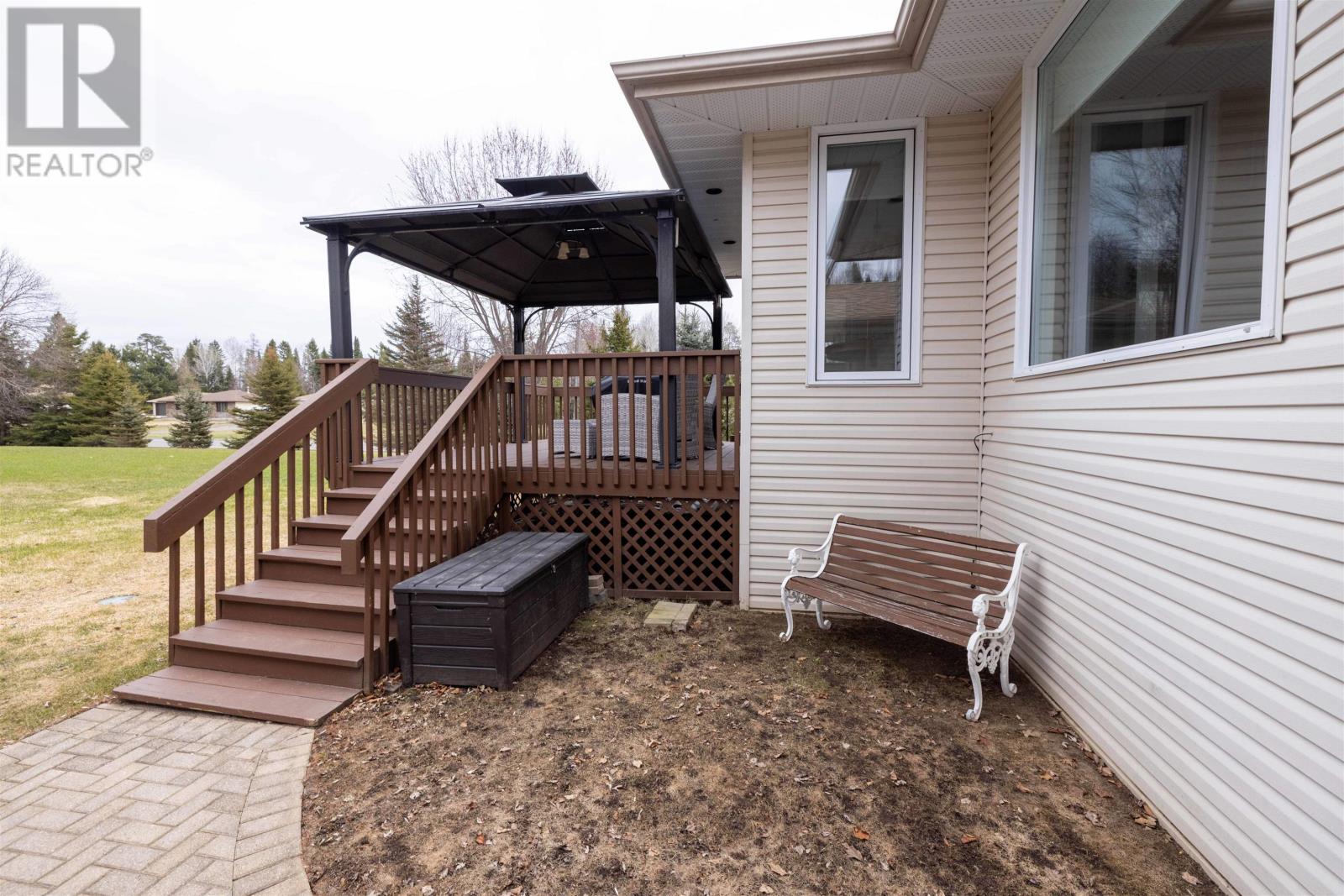 2168 Southcliff Pl, Thunder Bay, Ontario  P7J 1H4 - Photo 42 - TB2600980