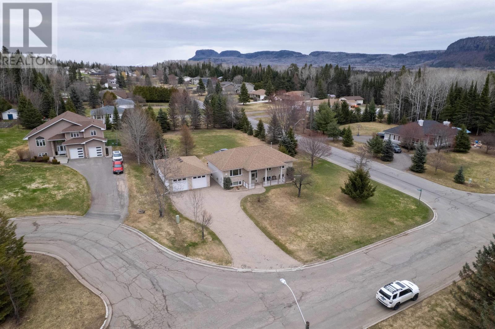 2168 Southcliff Pl, Thunder Bay, Ontario  P7J 1H4 - Photo 48 - TB2600980