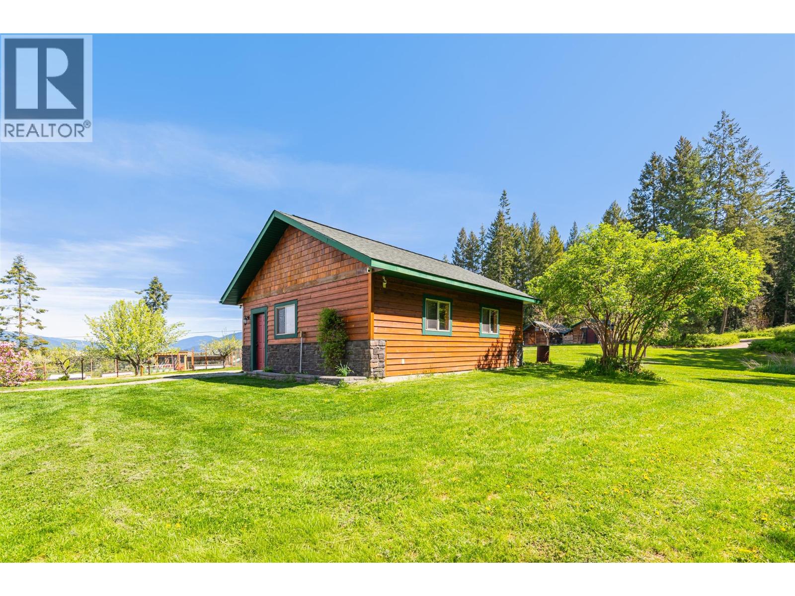 3681 8th Street, Creston, British Columbia V0B 1G2 - Photo 58 - 10384498