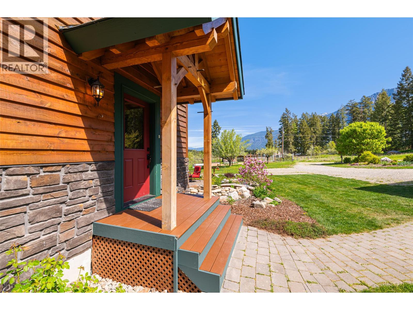 3681 8th Street, Creston, British Columbia V0B 1G2 - Photo 50 - 10384498