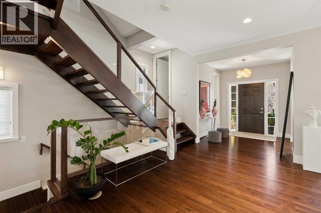 51 Hong Kong Road SW, Calgary, Alberta  T3E 7A7 - Photo 4 - A2308507