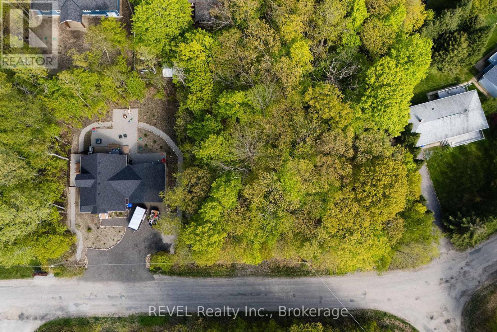 Lot 41 Wakunda Crescent, Tiny, Ontario  L9M 0B2 - Photo 1 - S13111796