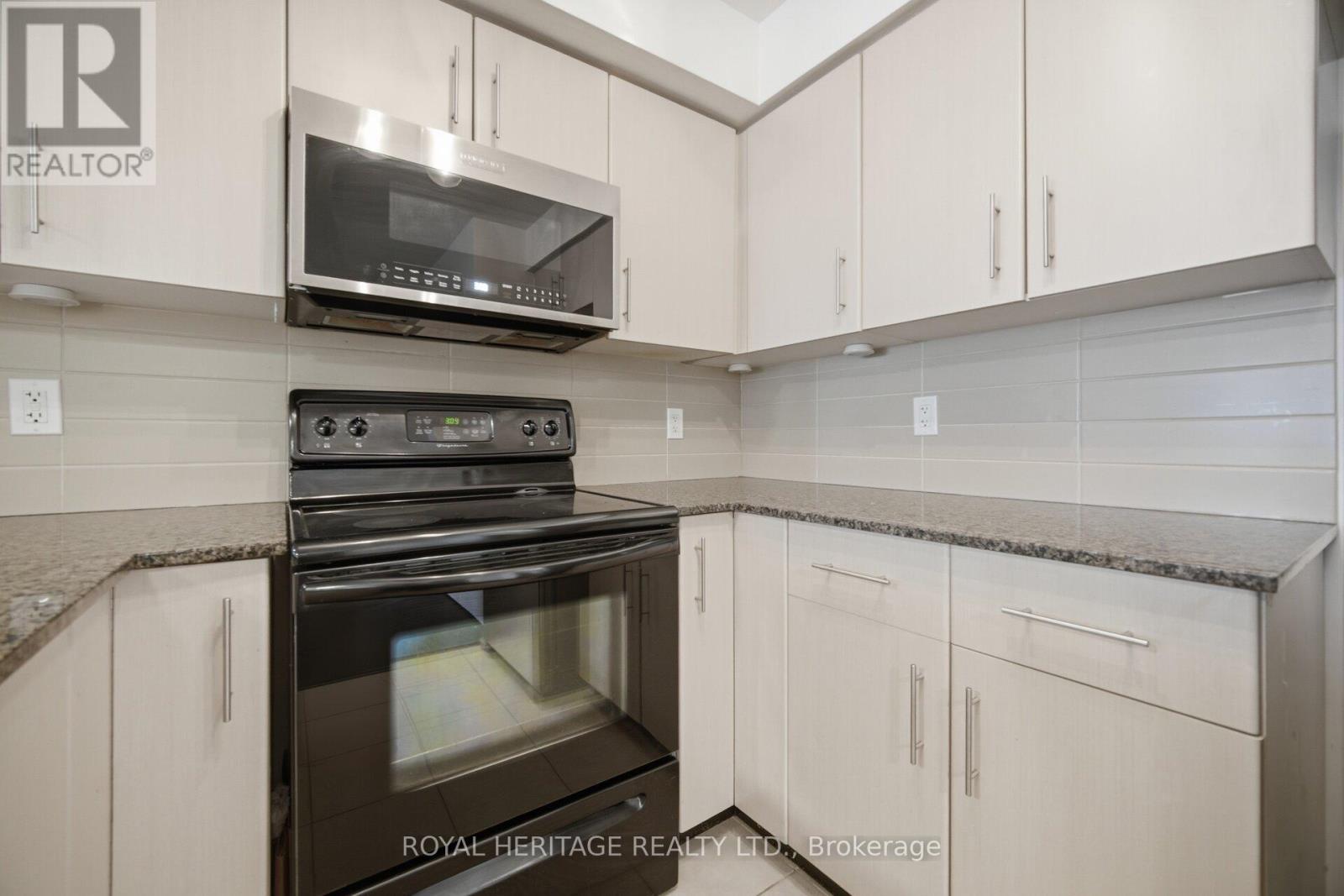 611 - 12 Yonge Street, Toronto, Ontario M5E 1Z9 - Photo 10 - C13041604