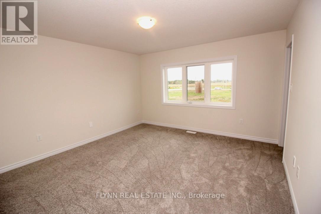 272 Explorer Way, Thorold, Ontario  L2V 0K2 - Photo 7 - X13111628