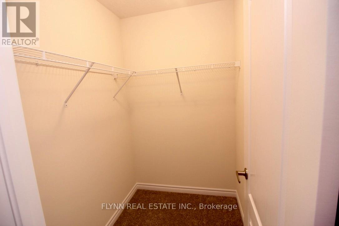 272 Explorer Way, Thorold, Ontario  L2V 0K2 - Photo 8 - X13111628