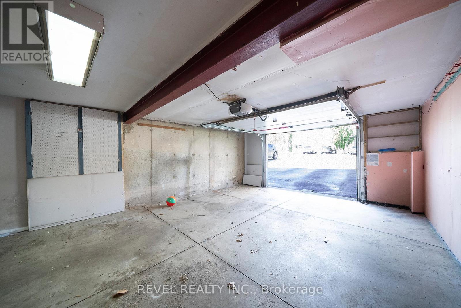 681 Upper Horning Road, Hamilton, Ontario  L9C 7R3 - Photo 27 - X13111654