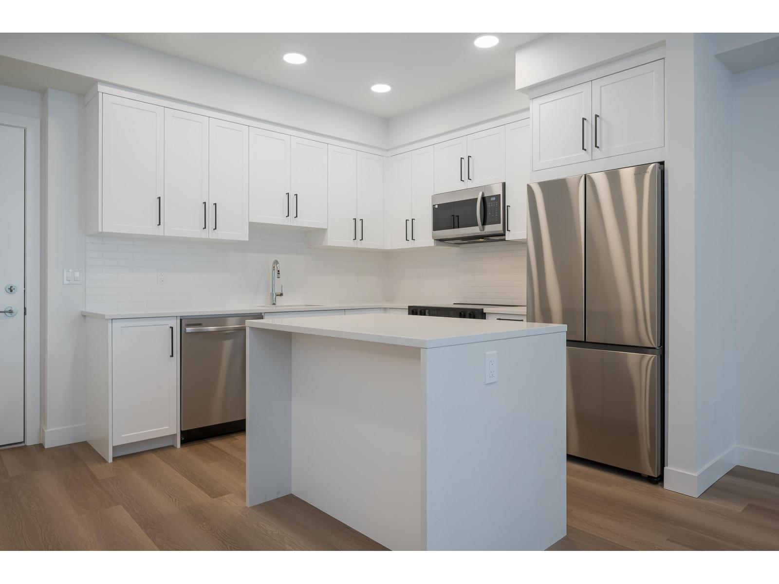 306 33820 South Fraser Way, Abbotsford, British Columbia  V2S 0P2 - Photo 8 - R3121927