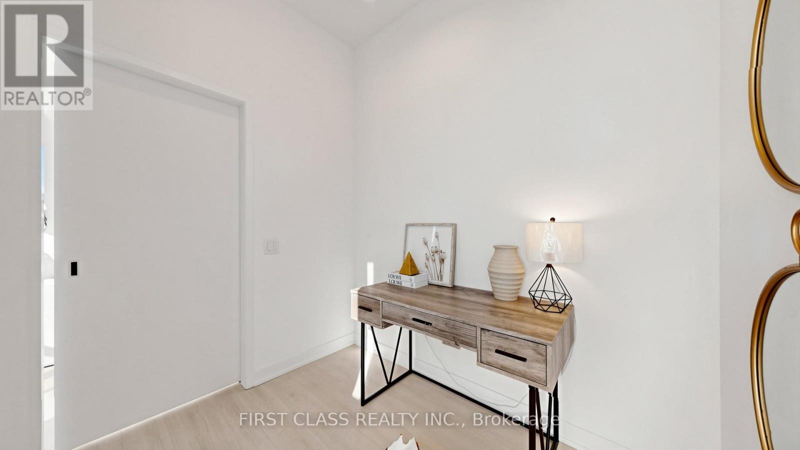 3900 Confederation Parkway, Mississauga, Ontario  L5B 0M3 - Photo 30 - W13106478