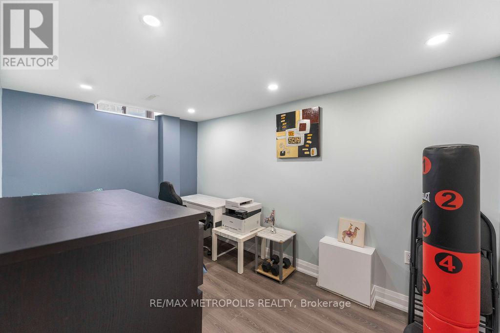 42 Gulliver Crescent, Brampton, Ontario  L6S 1S9 - Photo 41 - W13111742