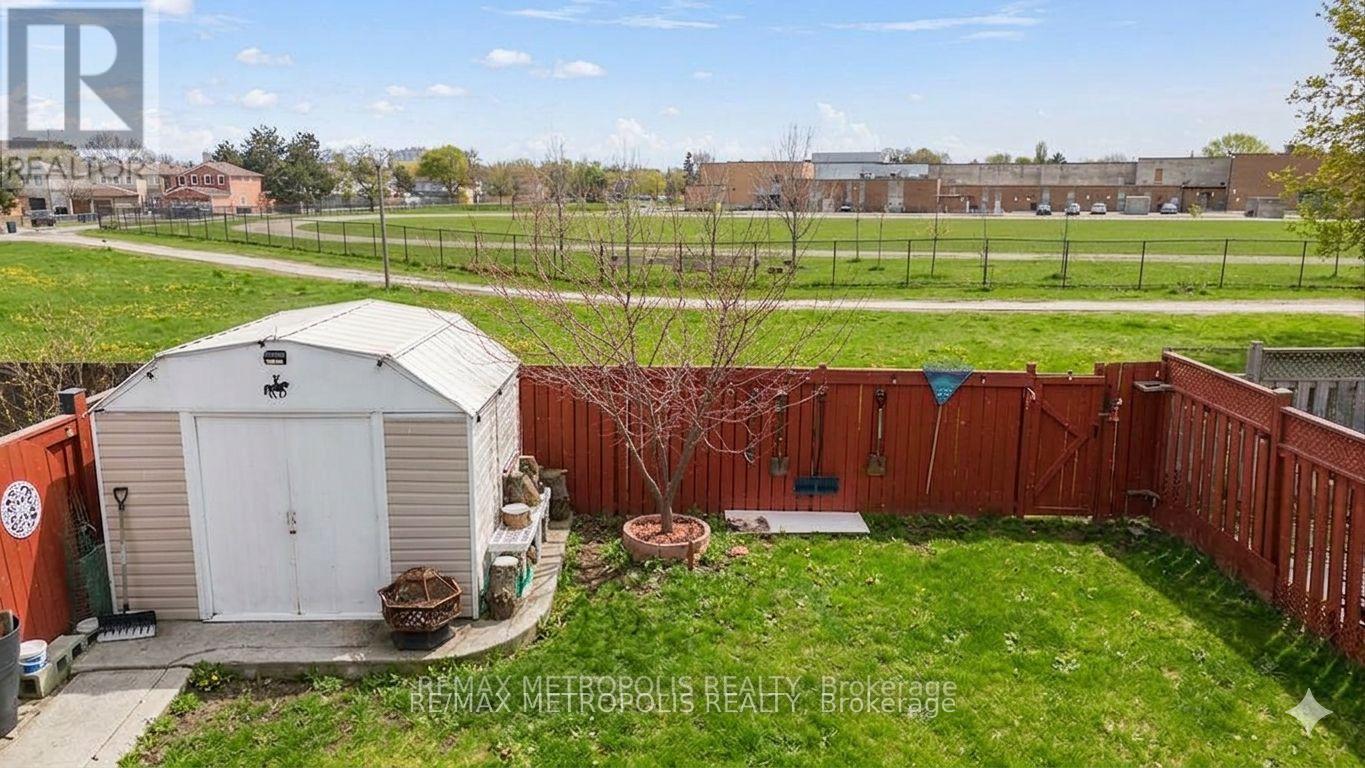 42 Gulliver Crescent, Brampton, Ontario  L6S 1S9 - Photo 46 - W13111742