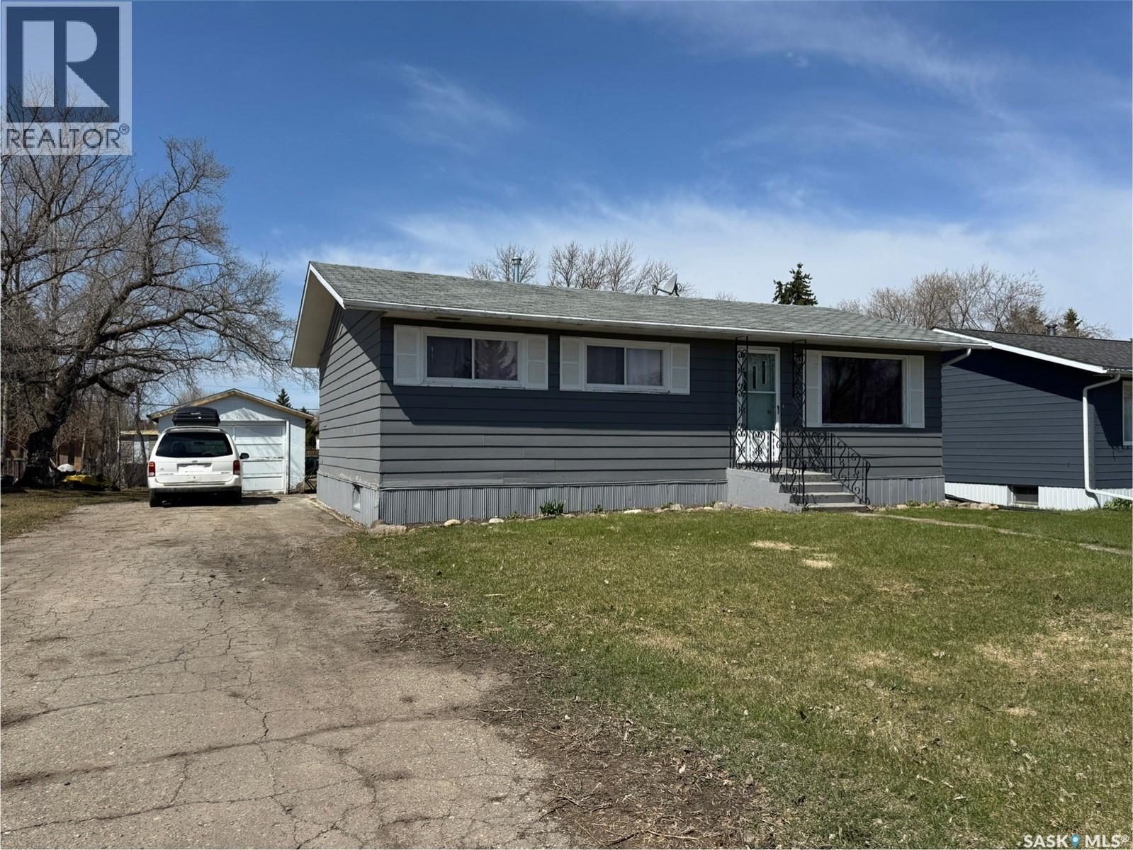 312 5th Street W, Wynyard, Saskatchewan  S0A 4T0 - Photo 31 - SK030039