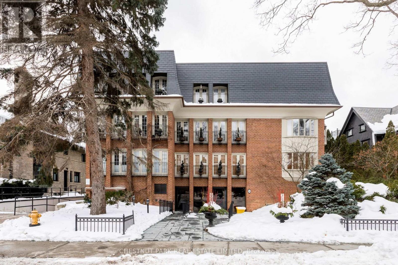 Ph3 - 8 Hawthorn Avenue, Toronto, Ontario M4W 2Z2 - Photo 3 - C12938500