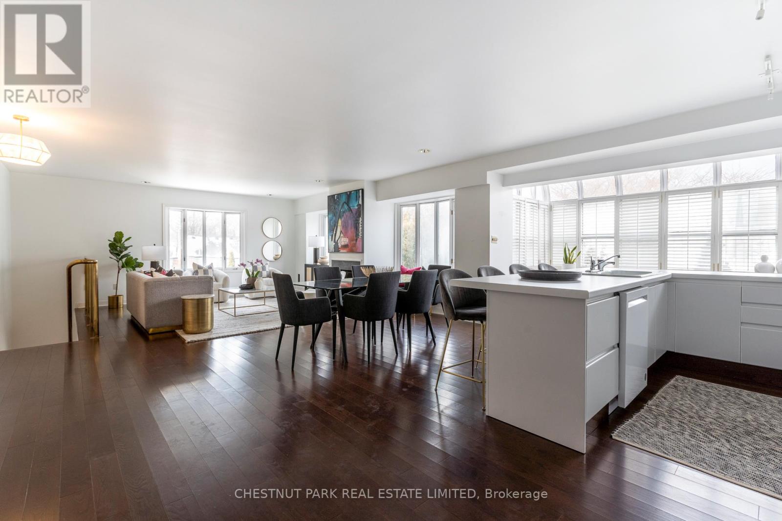 Ph3 - 8 Hawthorn Avenue, Toronto, Ontario M4W 2Z2 - Photo 2 - C12938500