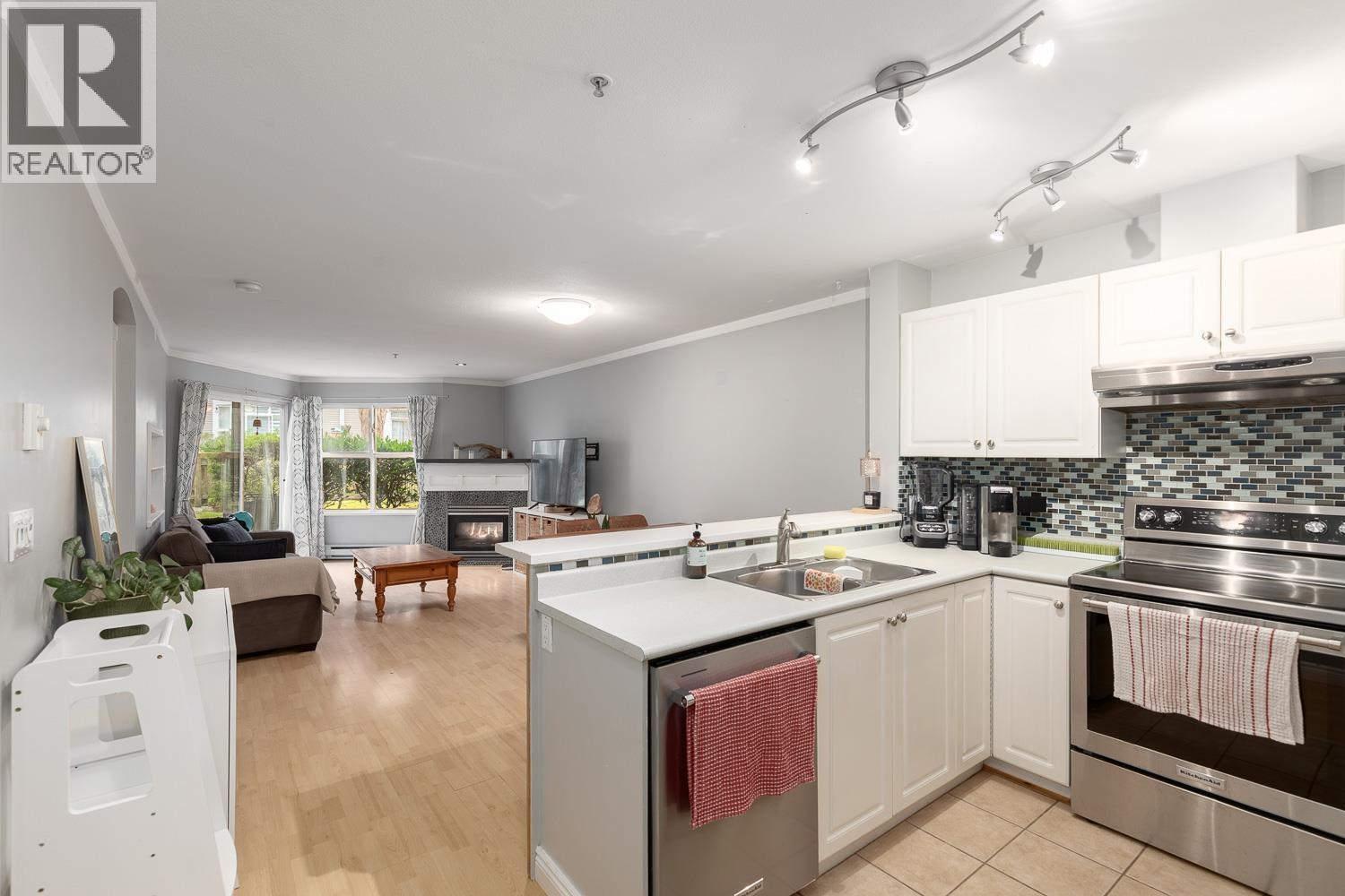 107 3038 E Kent Avenue South, Vancouver, British Columbia  V5S 4V8 - Photo 2 - R3121838